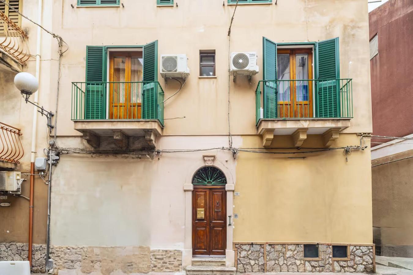La Gioia Hotel Giardini Naxos Exterior foto